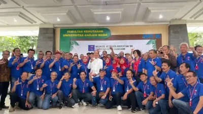 Jokowi Hadiri Reuni Spirit 80 Fakultas Kehutanan UGM, Kenang Kebersamaan Semasa Kuliah