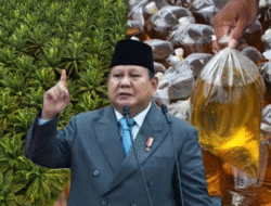 Prabowo Soroti Ironi Kelangkaan Minyak Goreng di Negara Penghasil Sawit