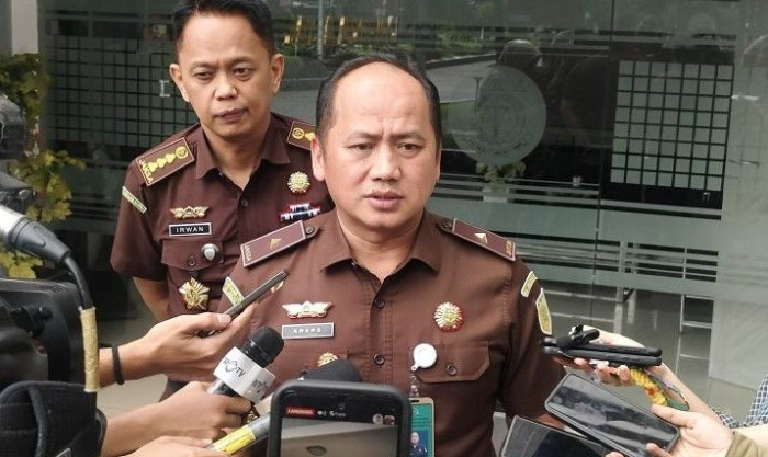 Korupsi Minyak Mentah: Kejagung Limpahkan Berkas 8 Tersangka