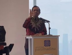 Usut Korupsi Kereta Cepat Era Jokowi: Mahfud MD Diusulkan Pimpin Tim Independen KCJB