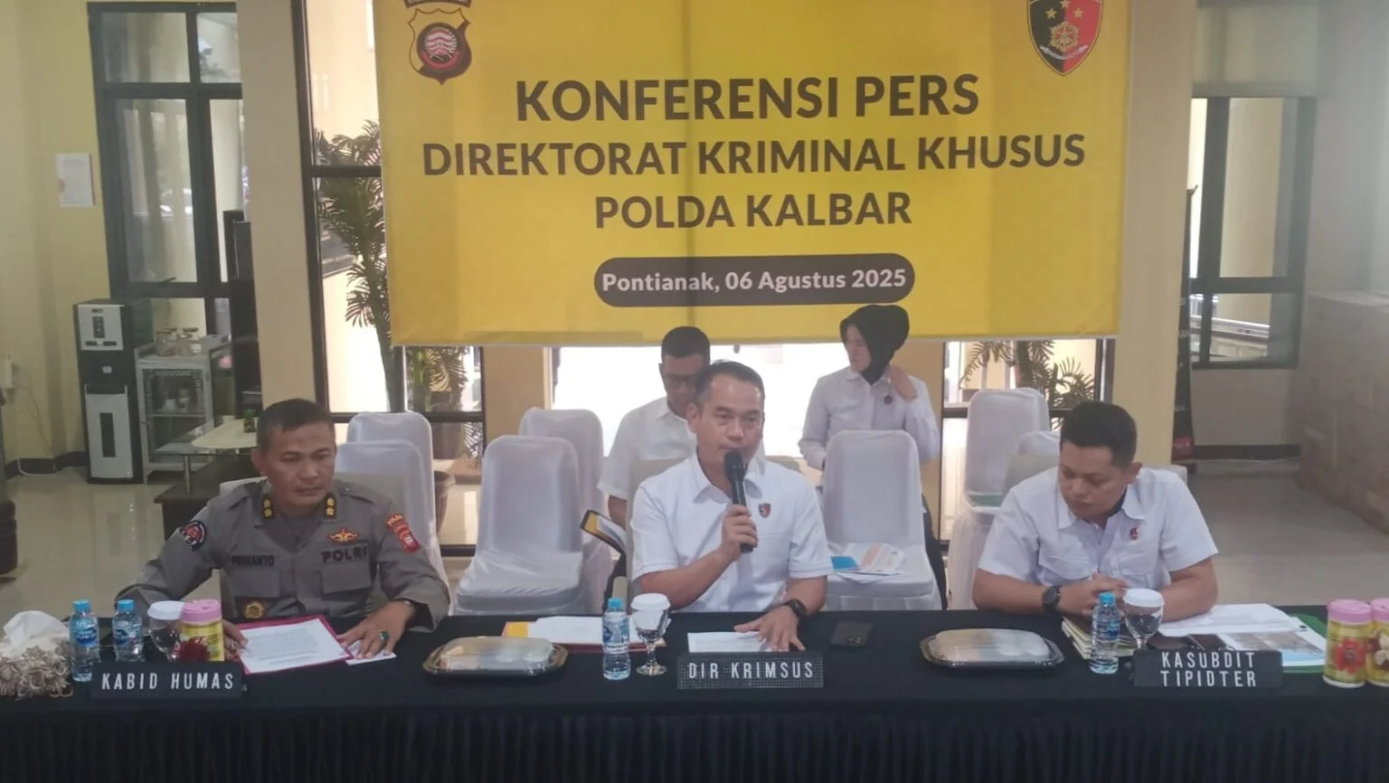 Polda-Kalbar-ungkap-jaringan-mafia-tambang-ilegal-dan-BBM-bersubsidi