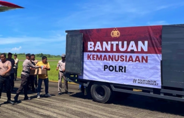Kapolri Terjunkan 11.625 Personel Polri di Lokasi Bencana